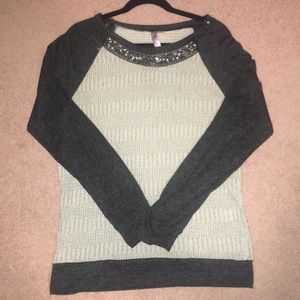 Francesca’s Collections Long Sleeve T-Shirt